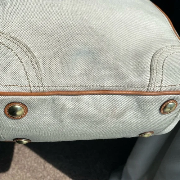 Coach hand bag - Picture 4 of 6